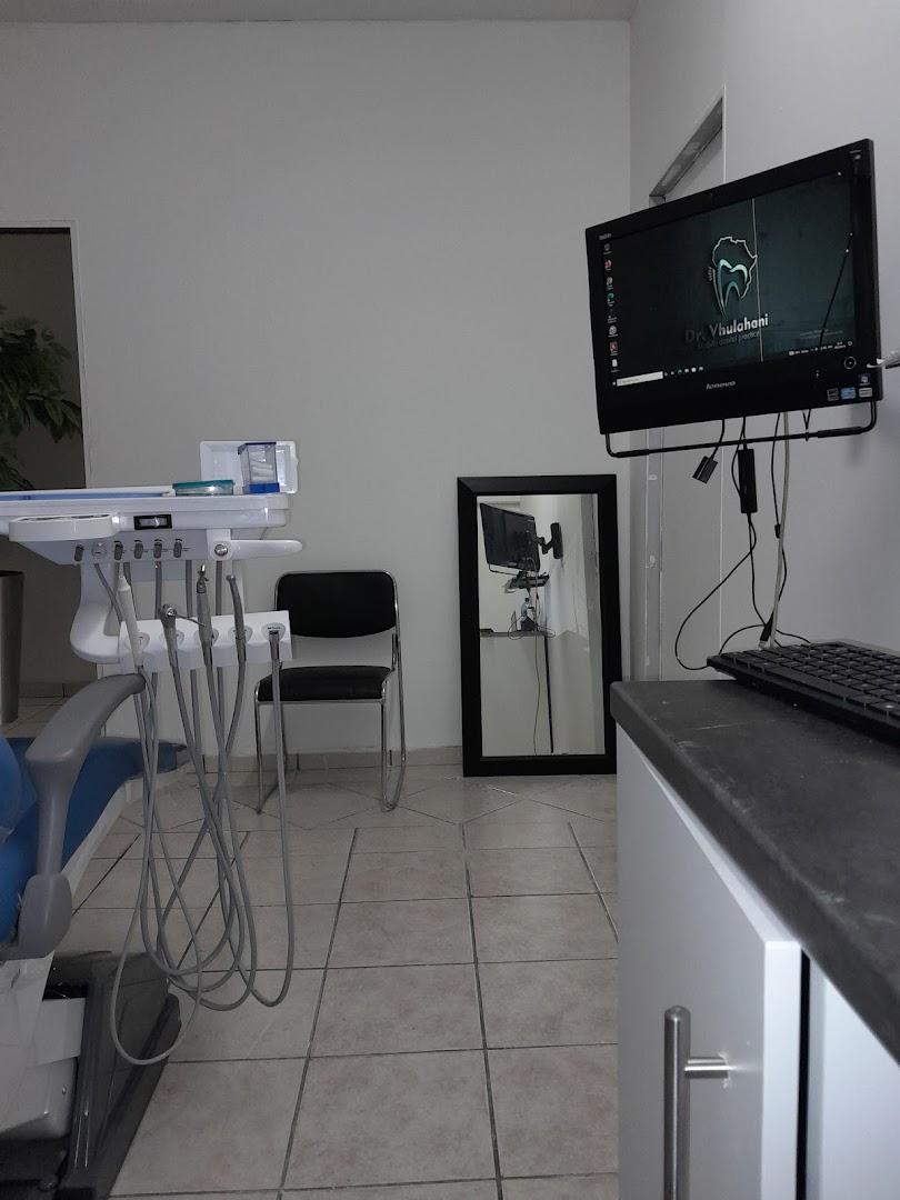 DR VHULAHANI MOBILE DENTAL CLINIC
