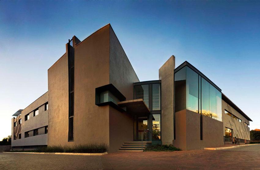 Mathews and Associates Architects