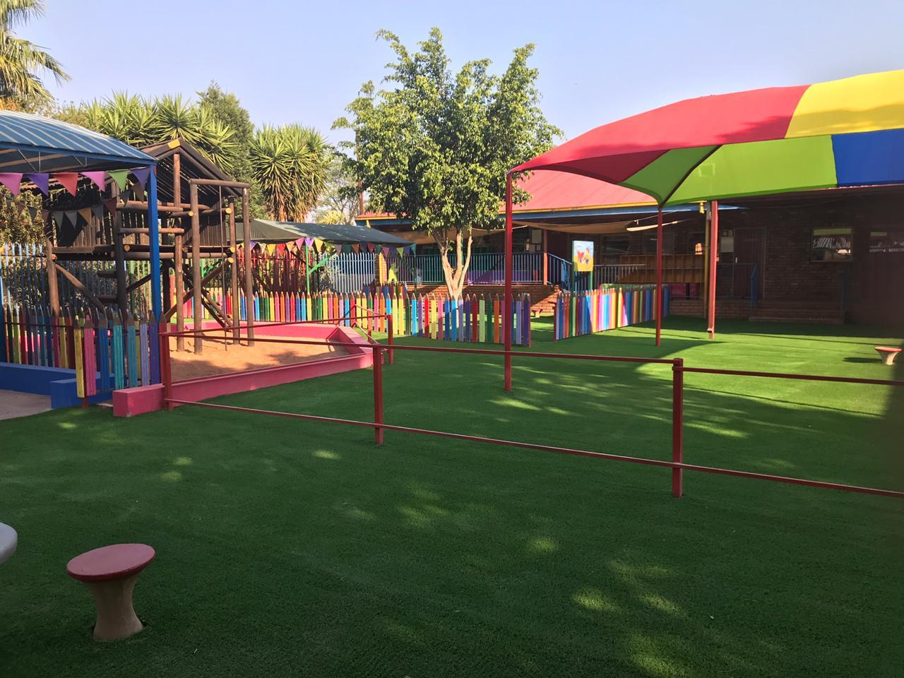 Knikkie Knakkie Kleuterskool