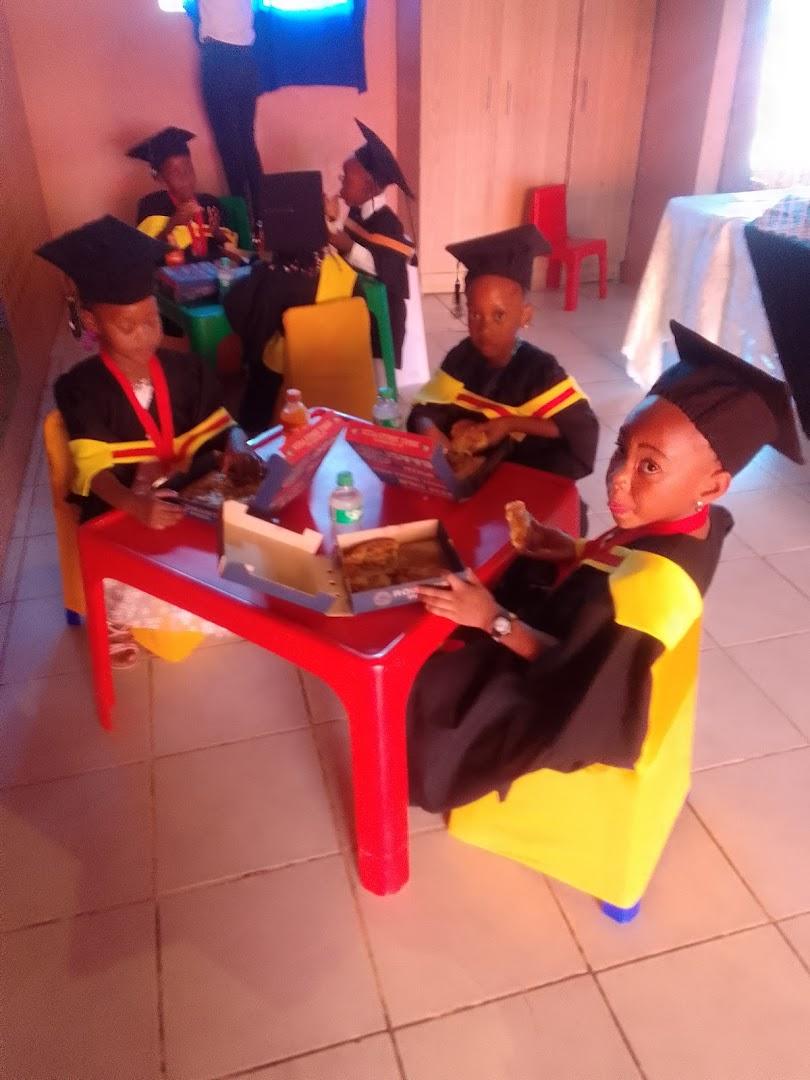 BUHLE BUHLE DAY CARE CENTRE