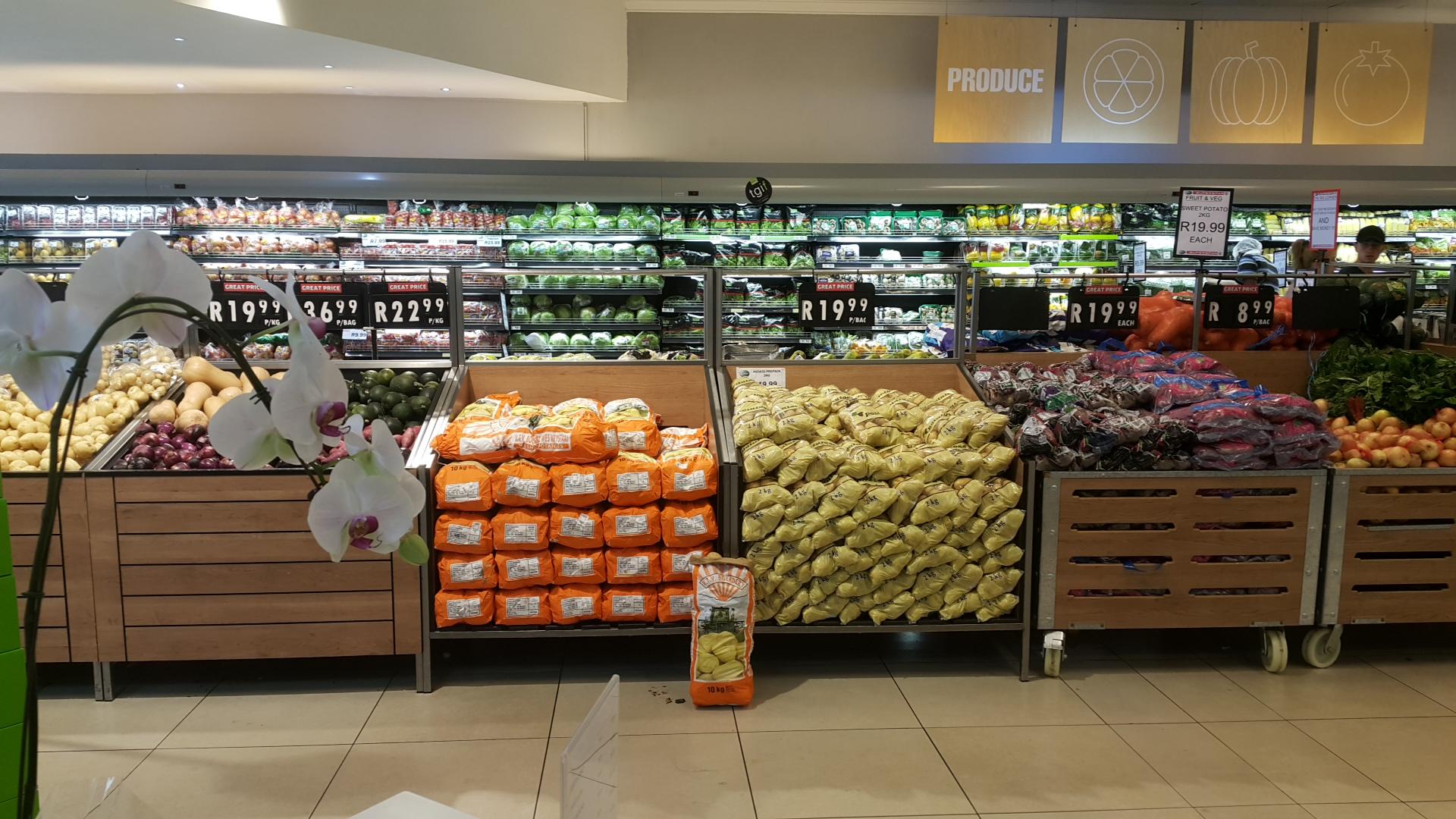 SUPERSPAR Lyttelton