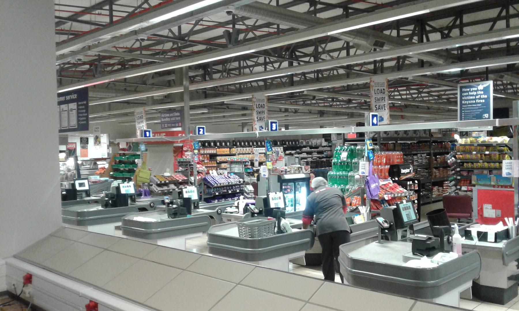 Pick n Pay - Maunde Shopping Centre