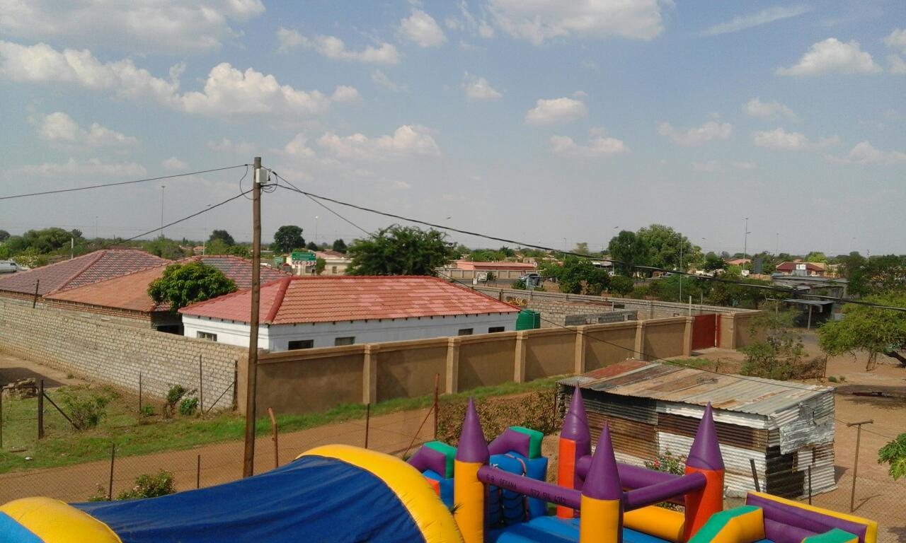 Sekampaneng Primary School