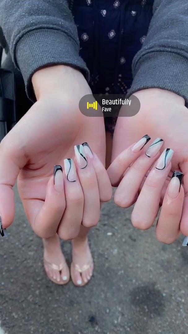 Anita’s Nails parlour