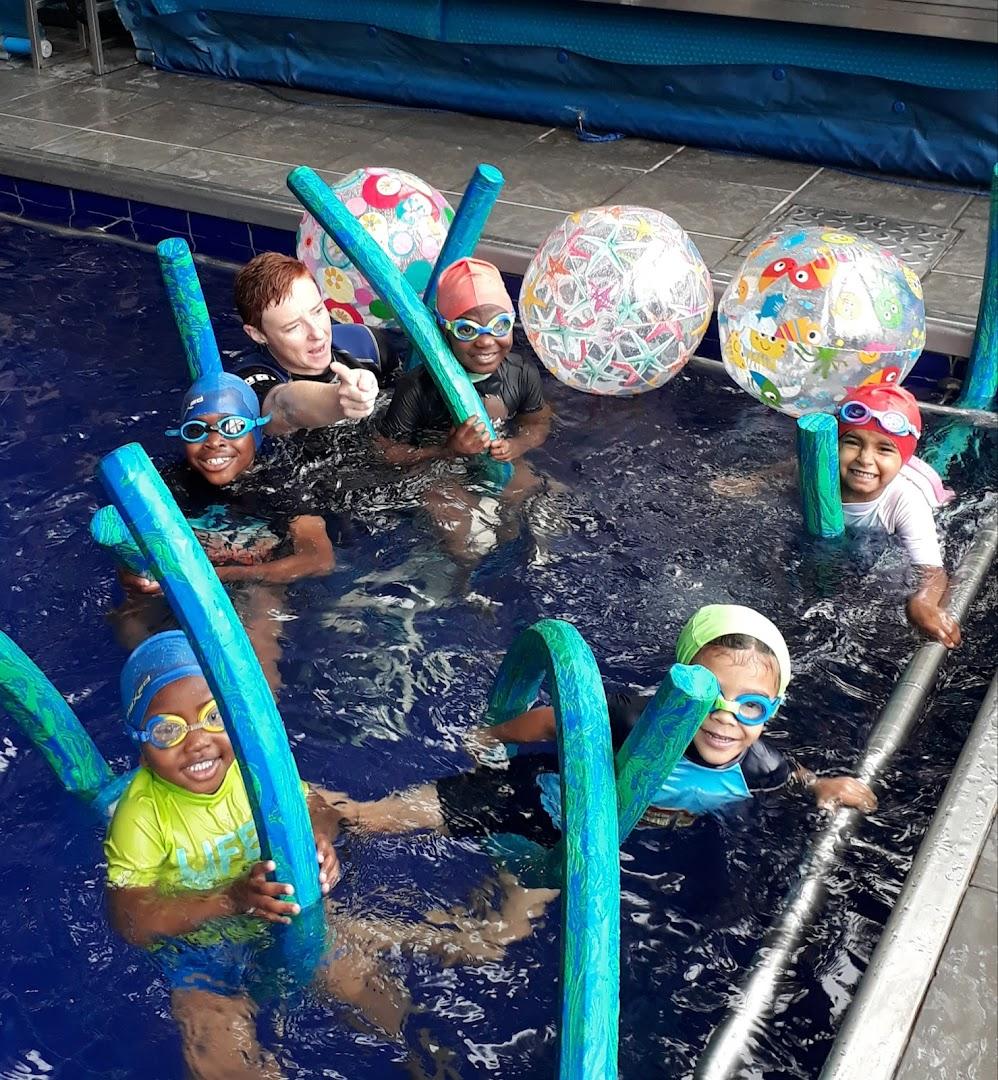 Pat`s Swim School