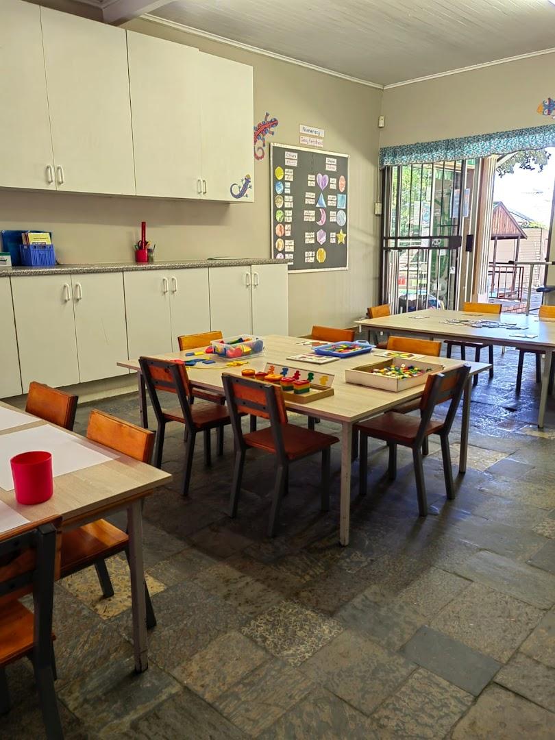 Little Woodlands Preschool Clubview