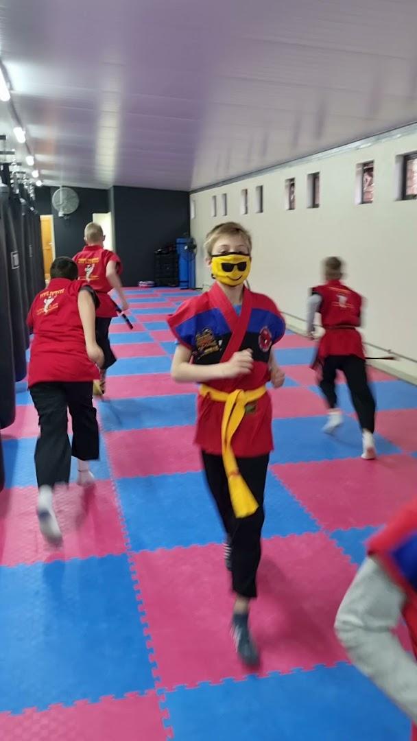 Derdepark Master West's Karate