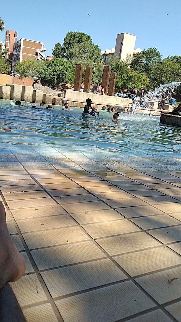 Sunnyside Swimming Pool