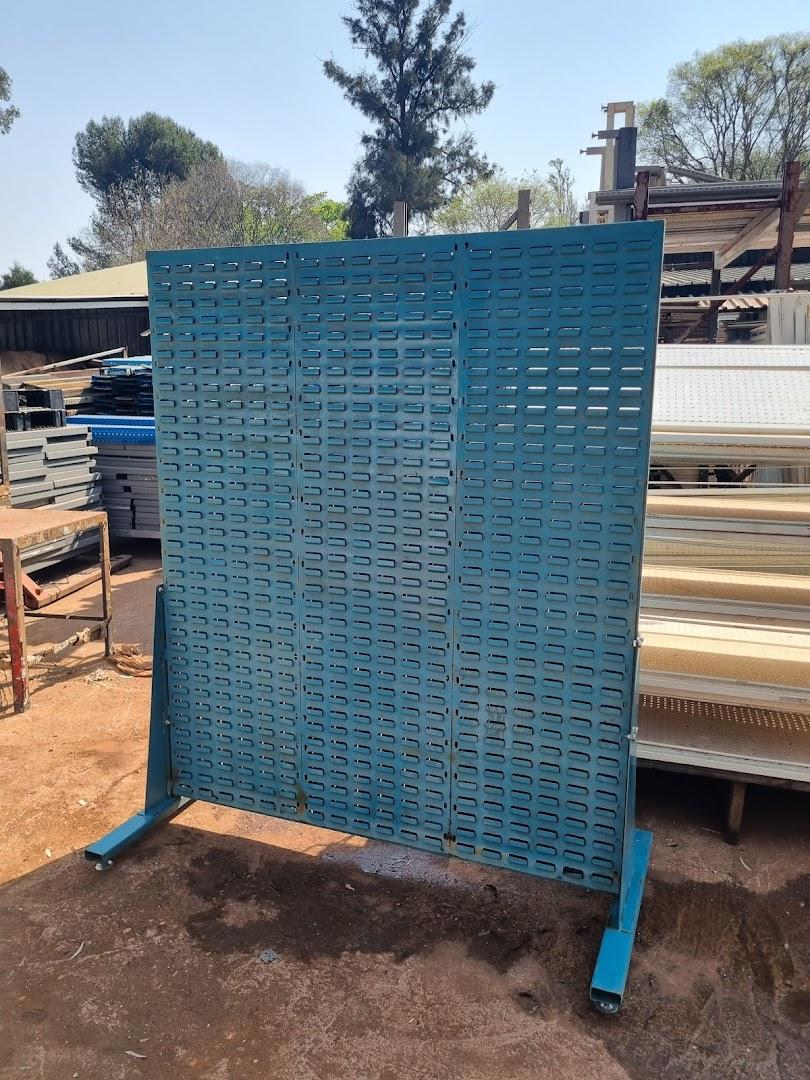 Shelf Rack Trading