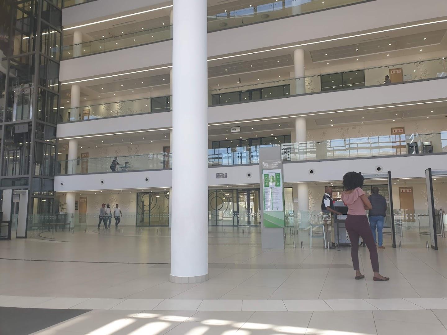 Tshwane House (City of Tshwane Headquarters &amp; Council Chamber)