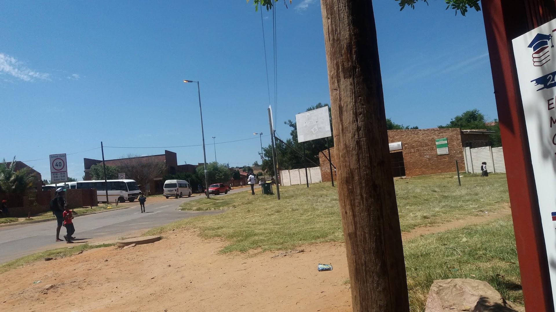 Zithobeni Swimming Pool