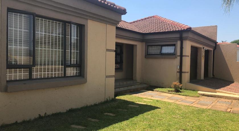 SIMAMA PROPERTY - REAL ESTATE - RENTAL AND HOME FOR SELL - PRETORIA EAST