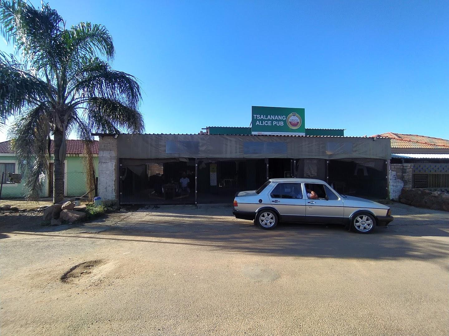 Tsalanang Alice Pub