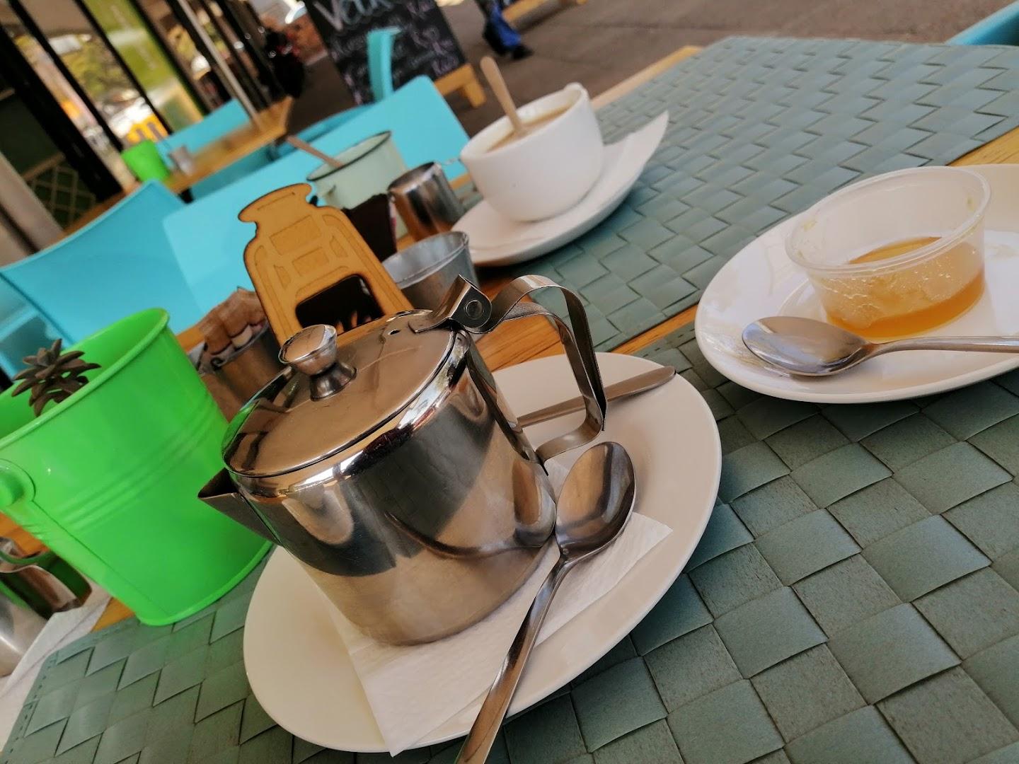 The Lantern Coffee Bar and Take Away