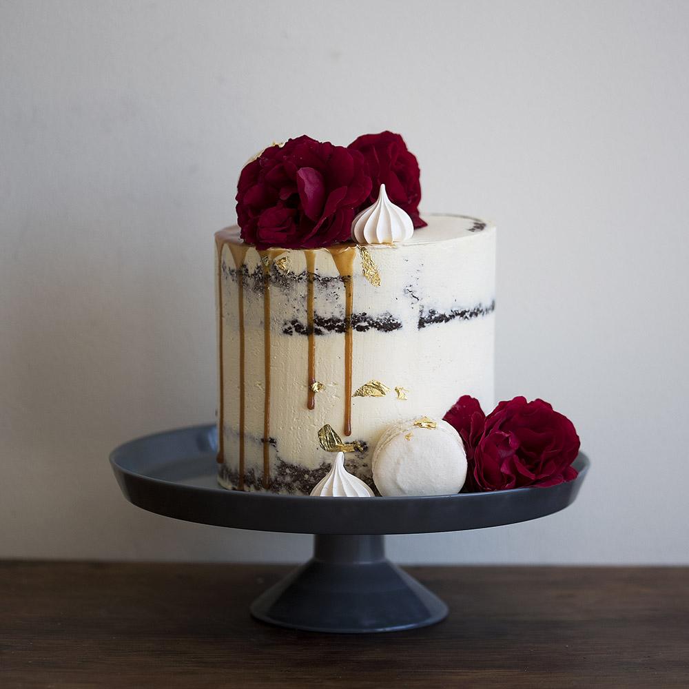FLOATING BAKERY &amp; CATERERS