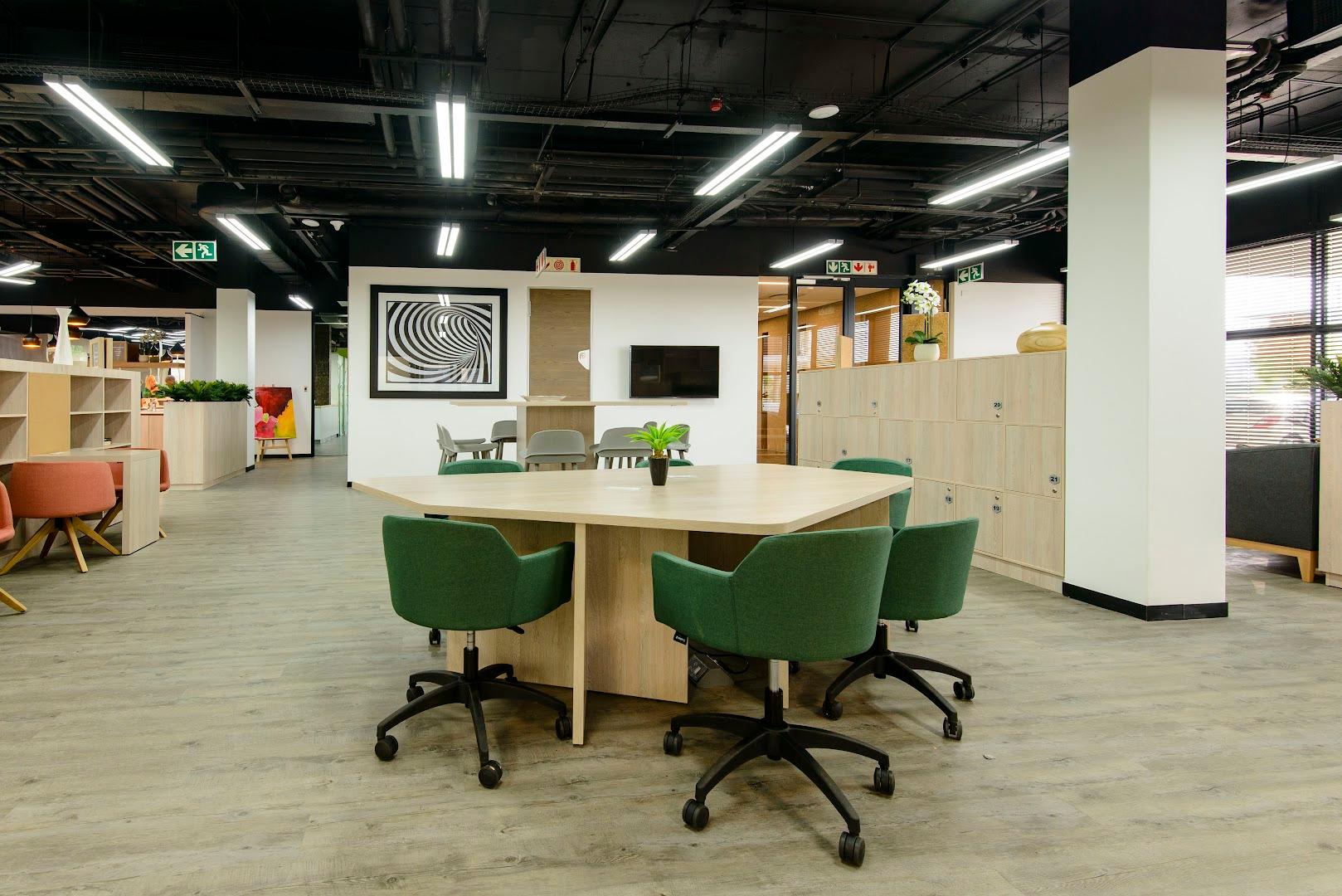 Spaces - Pretoria, Spaces Menlyn Maine