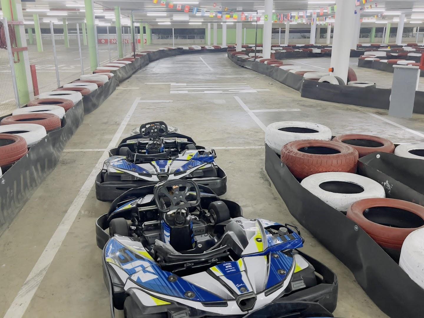 M - Karting indoor racetrack