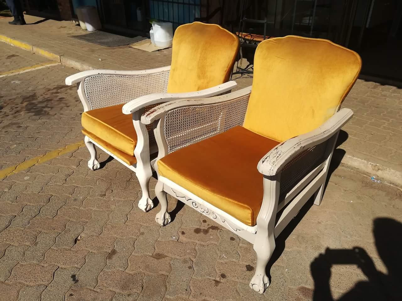 Odds &amp; Ends Secondhand Store