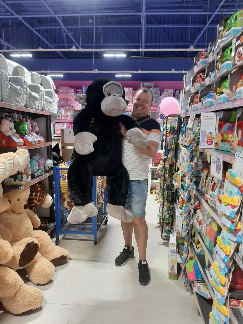 Toys R Us Atterbury Value Mart
