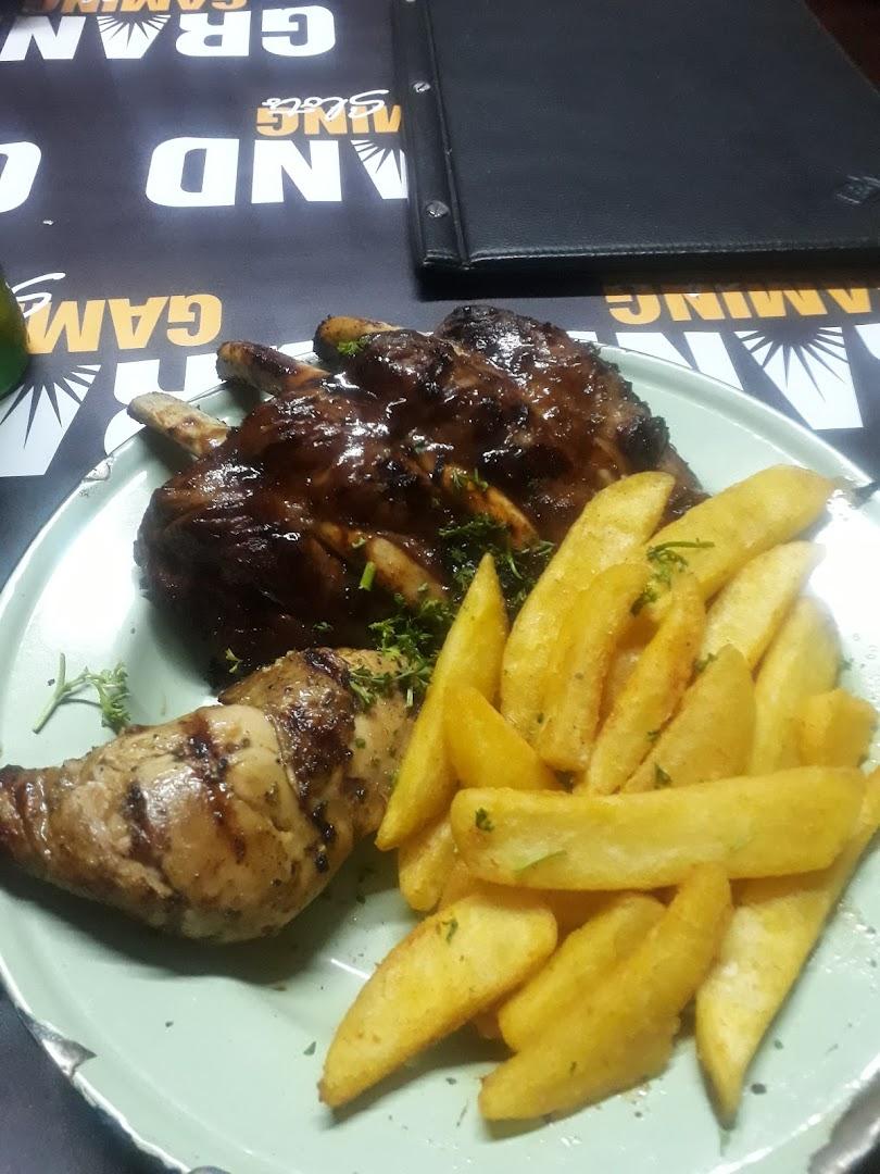 Twisters Pub