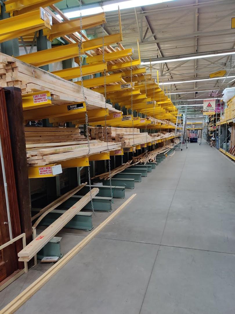 Builders Warehouse Faerie Glen