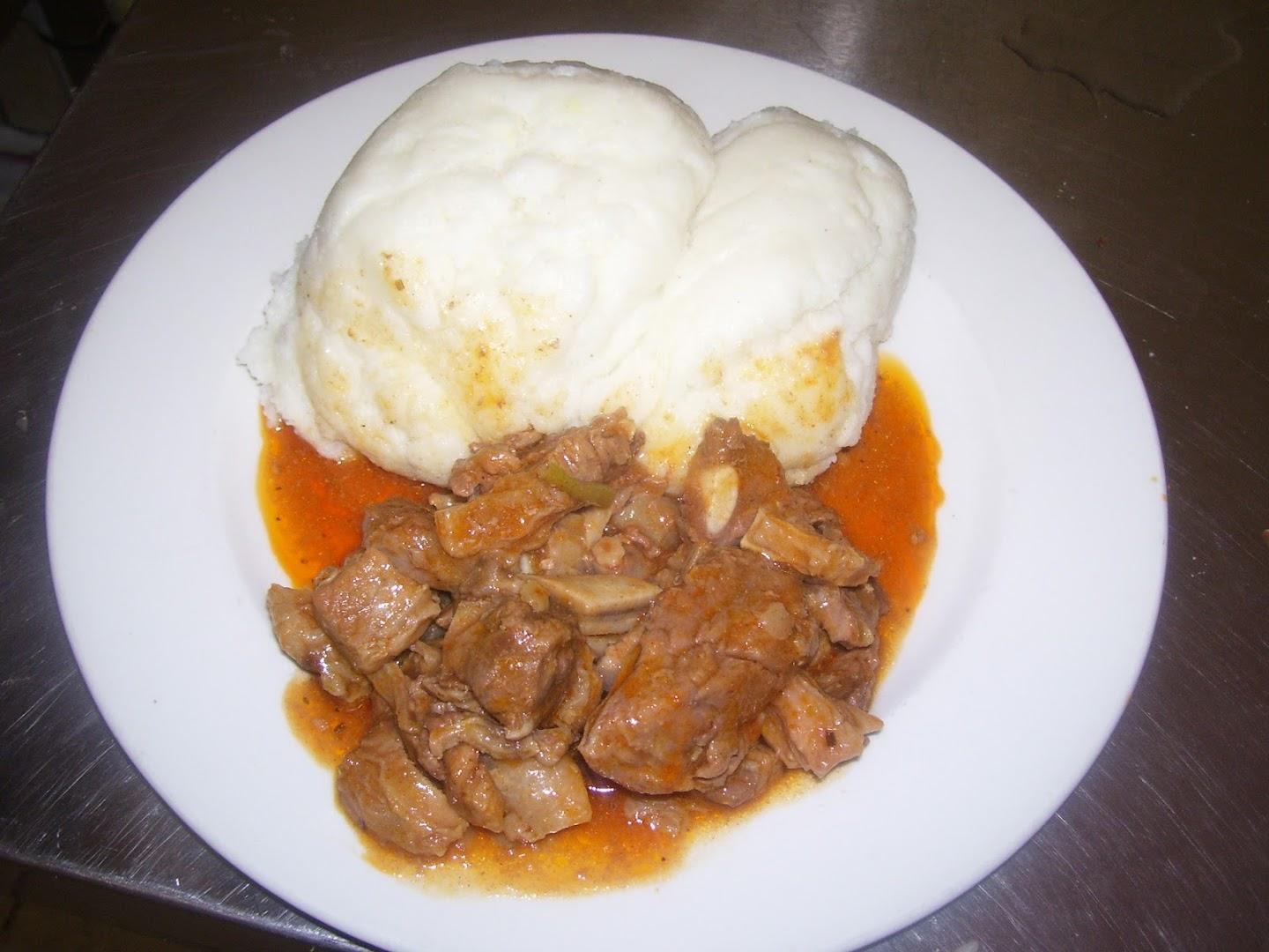 Monateng Food &amp; Catering