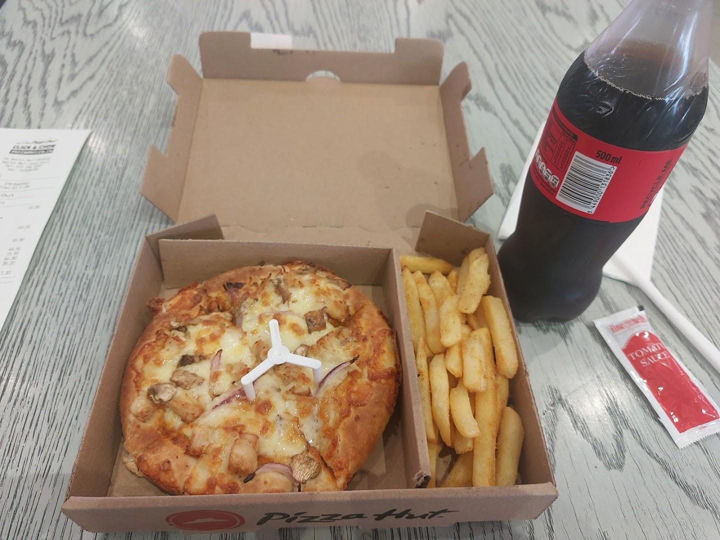 Pizza Hut Menlyn