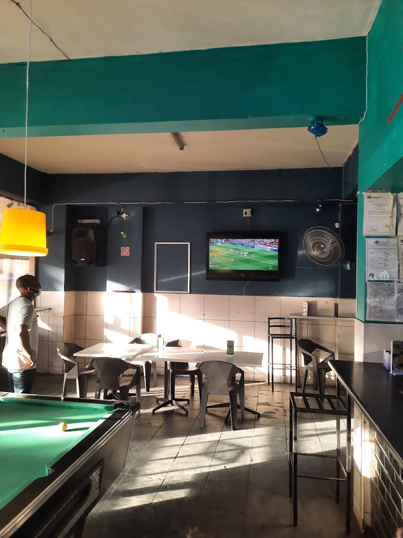 Simunye Lounge
