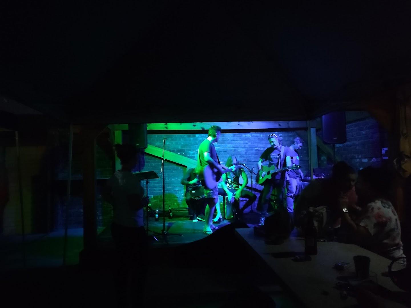 New Moon Pub