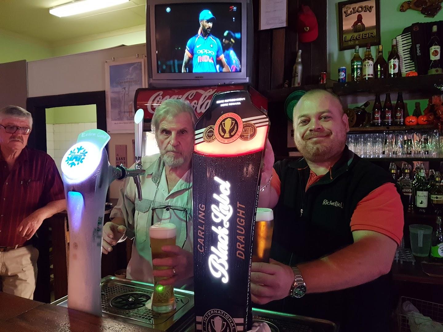 Lumberjacks Pub
