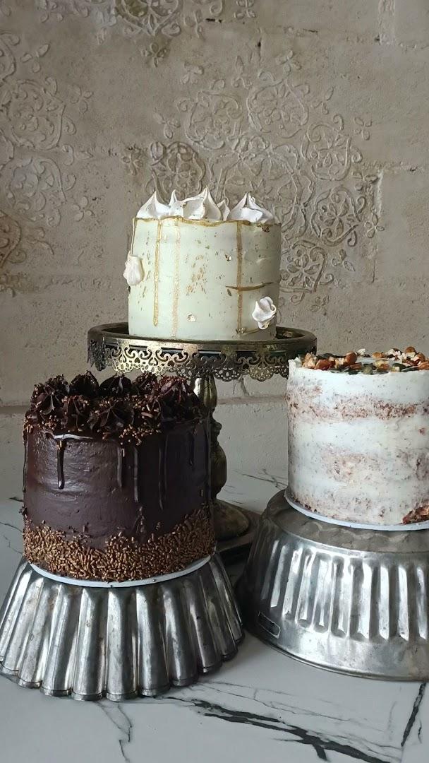 The Royal Cake Café