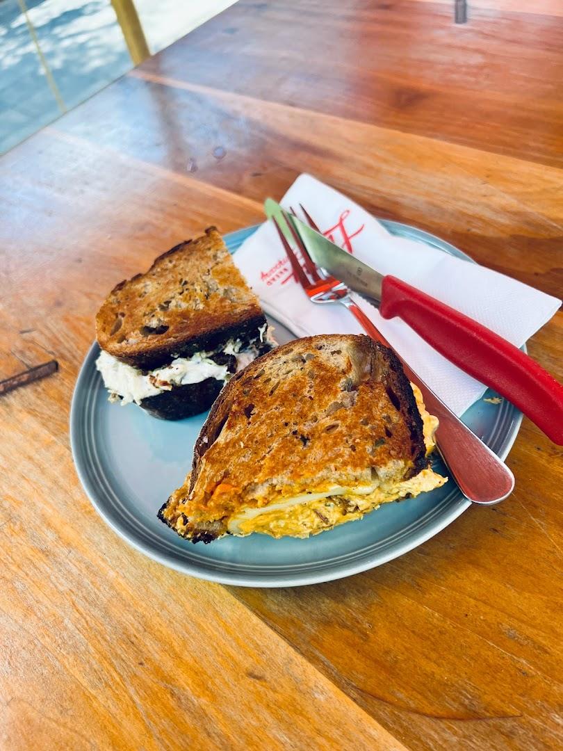 Lucky Bread Company Menlyn Maine