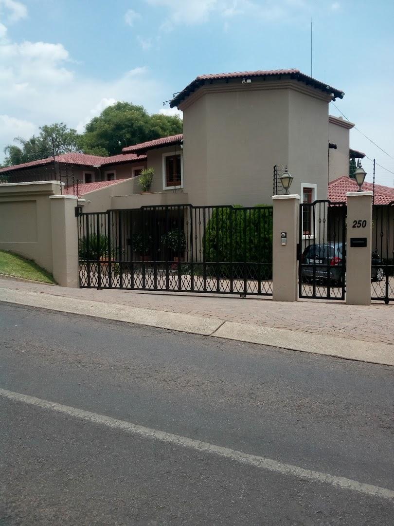 Silver Oak Self Catering Apartments