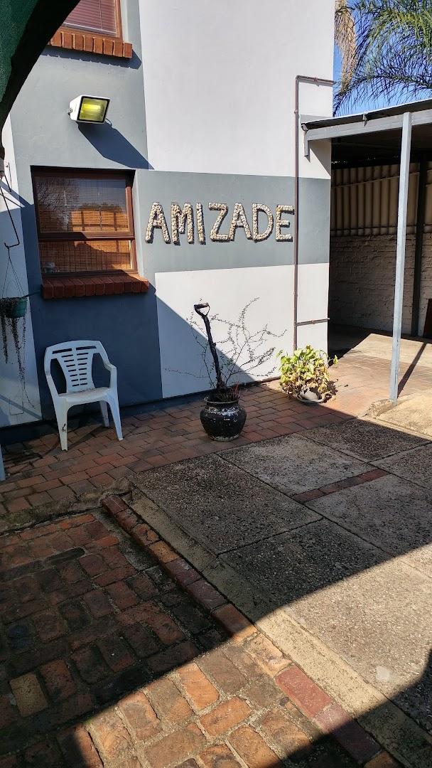 Amizade Guest House
