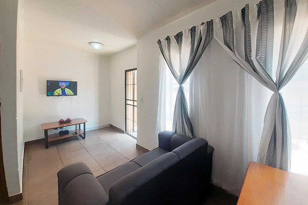 Queens Palace Apartments