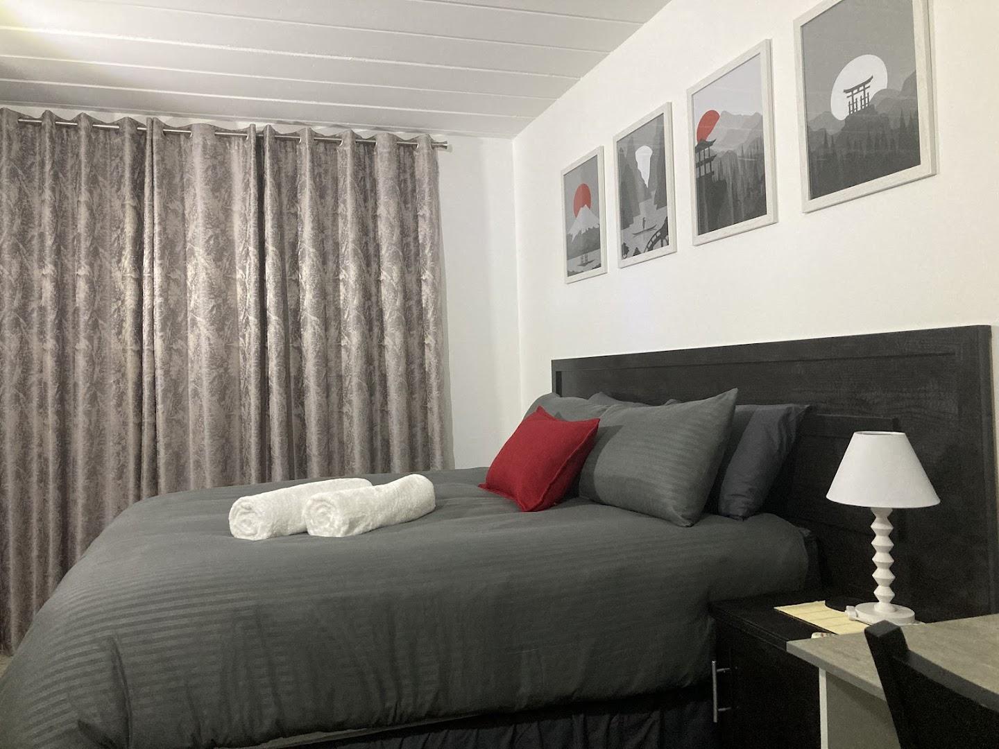 Salt &amp; Pepper Guest Accommodation