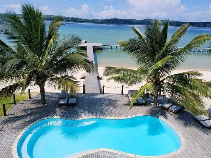 Canvas travel and tours