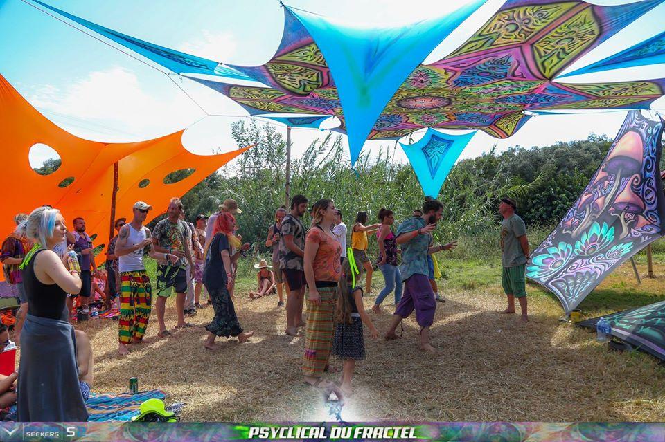 Smoke Backpackers &amp; Events Venue
