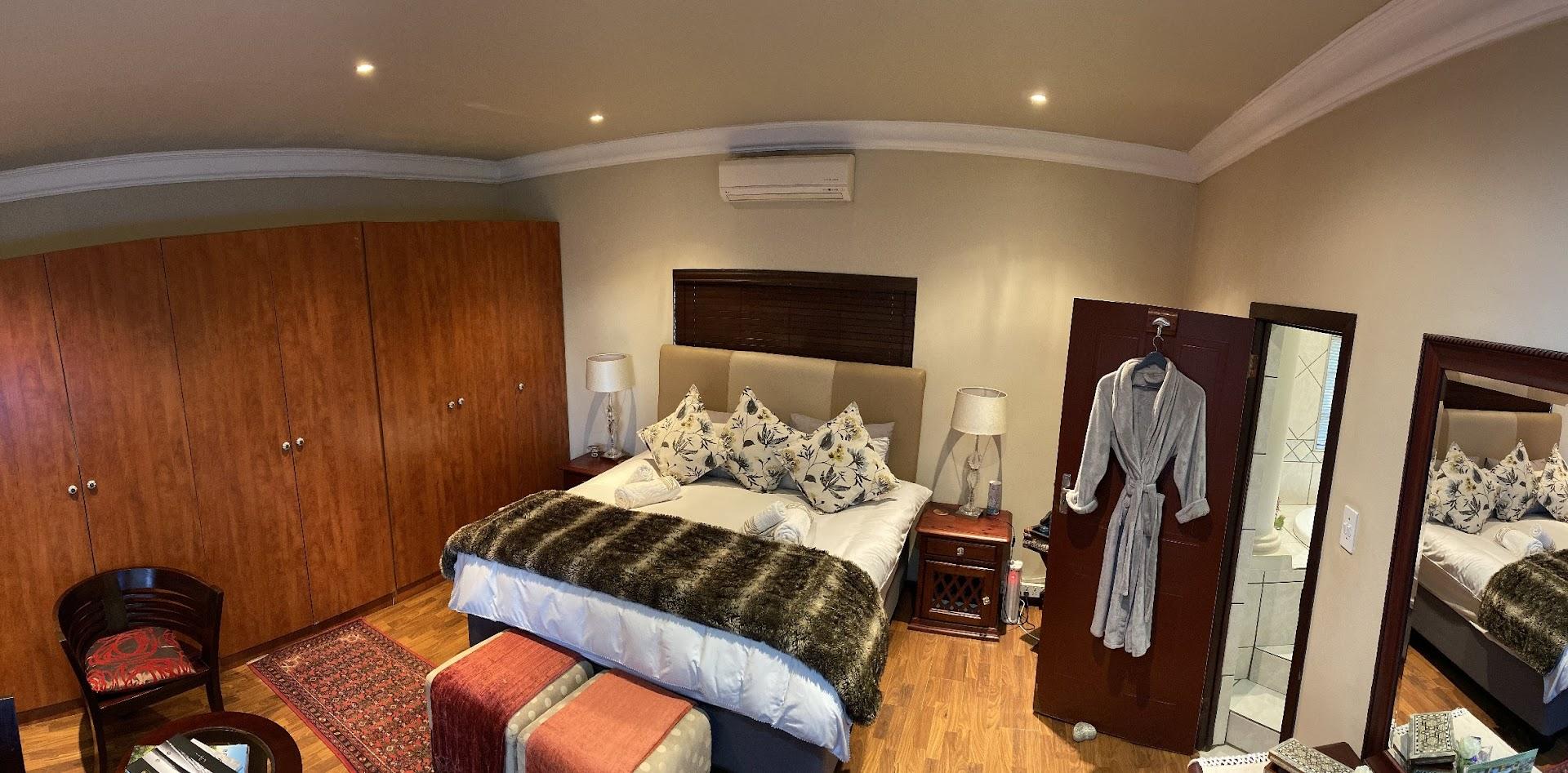 Spacube Luxury Suites and Spa