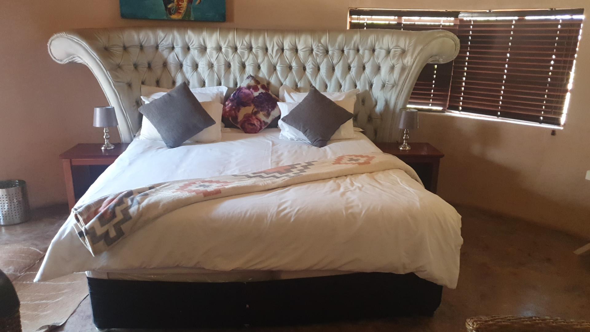 DZTA private Game Lodge