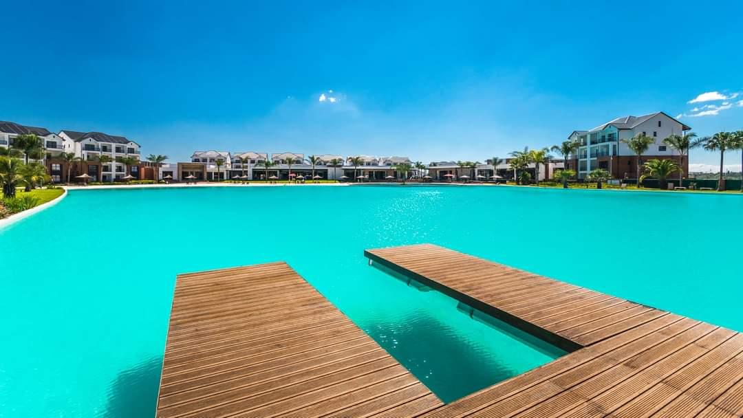 THE BLYDE LAGOON LUXURY APARTMENT GETAWAY