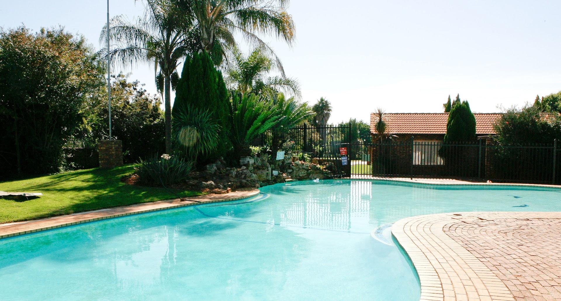 Flamingo Inn