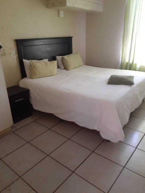 M Place B&amp;B