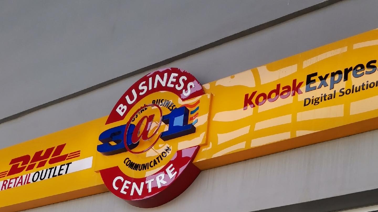 3@1 Business Centre Olympus (DHL )