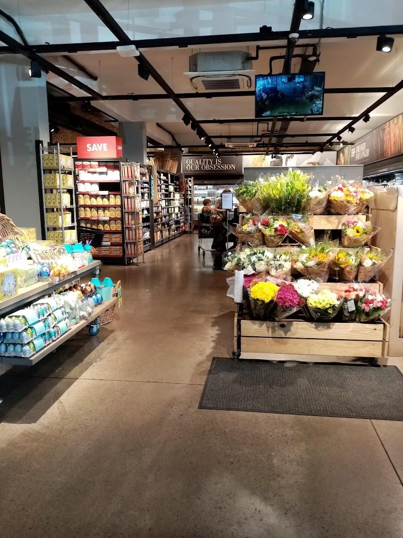 Woolworths Queenswood Centre