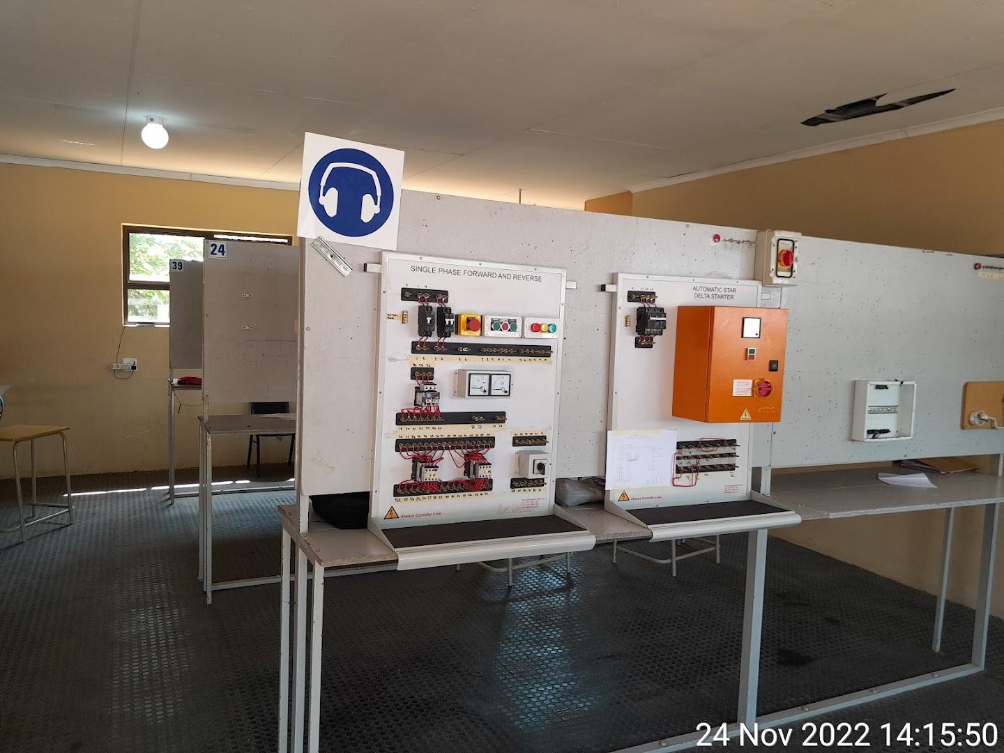 Duduzi Hardware