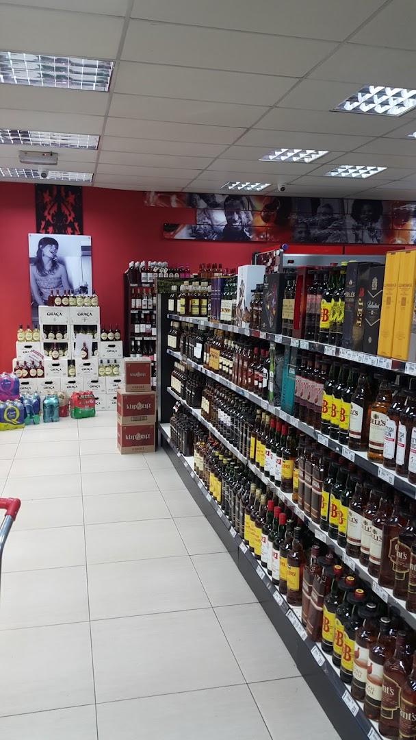 TOPS at SPAR Les Marais