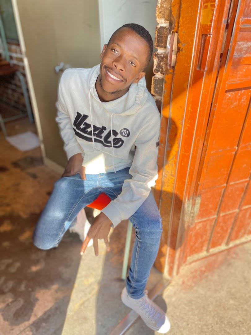 Omphaneng clothing brand distributor