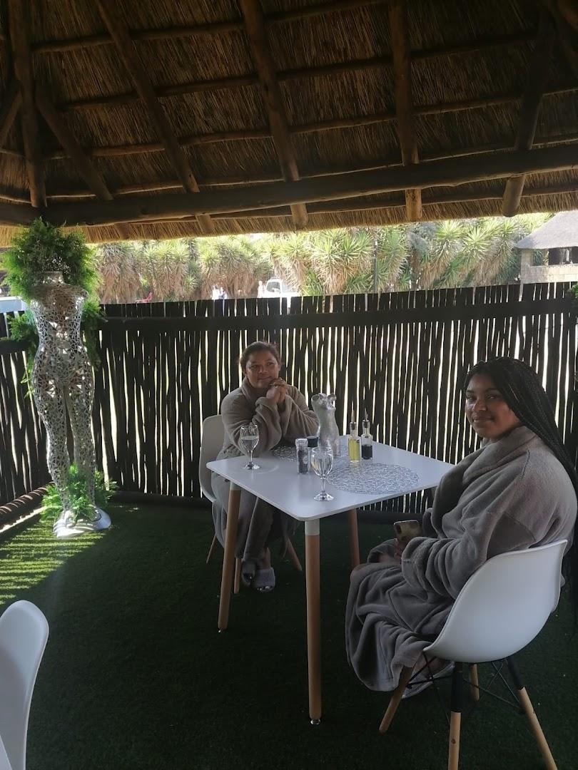 Bushmans Rock Riverside Spa