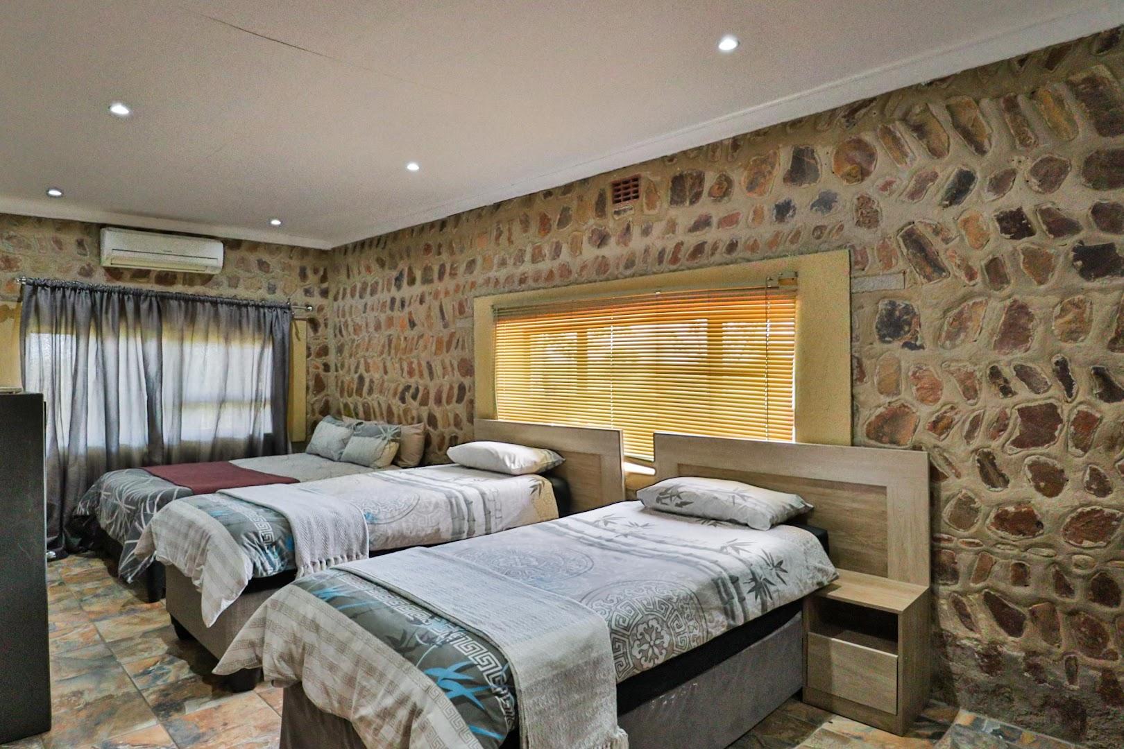 Cedar Bush Lodge Dinokeng